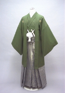 成人式紋付き袴・緑の紋服